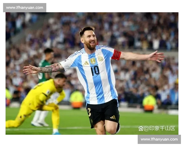 阿根廷 2026 训练服发布：渐变蓝白映三星，梅西领衔亮相